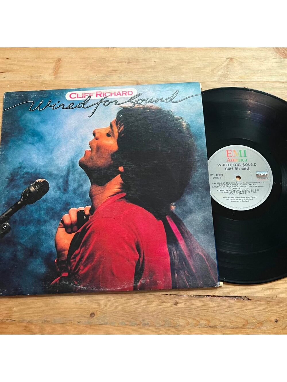 Cliff Richard - Wired for Sound 33rpm VG+ VR19